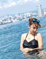 好湿 好紧 好多水好,深海探险：揭秘水下迷城的紧张与惊喜,体验极致水下冒险-1