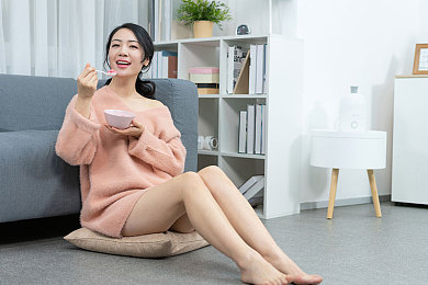 小黄鸭app色情软件免费下载｜揭秘小黄鸭：免费娱乐背后的风险与价值-1