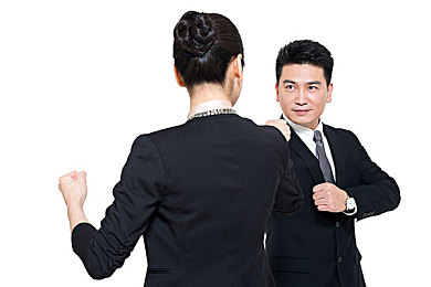 女人被弄到高潮的免费视频app｜免费视频app低俗内容引争议，网络道德边界何去何从？-2